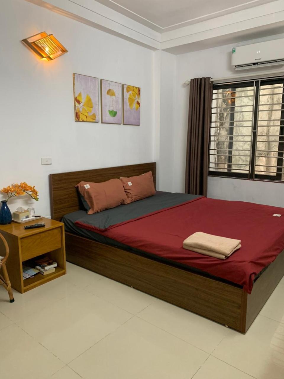 Centre Alley House & Travel Hanoi Exterior photo